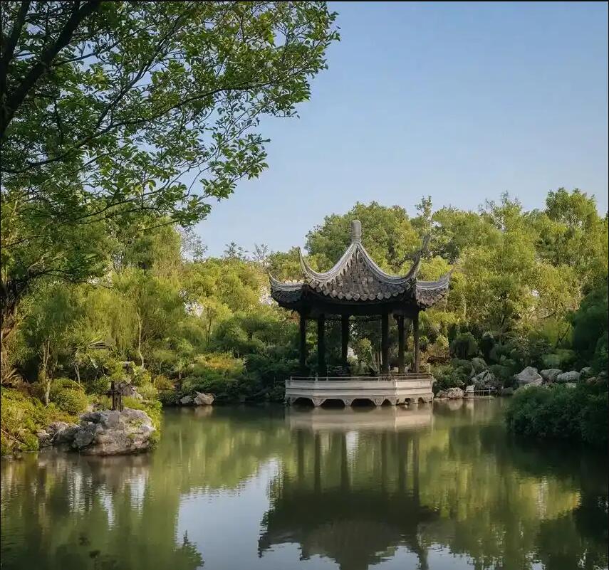 伊宁梦岚餐饮有限公司